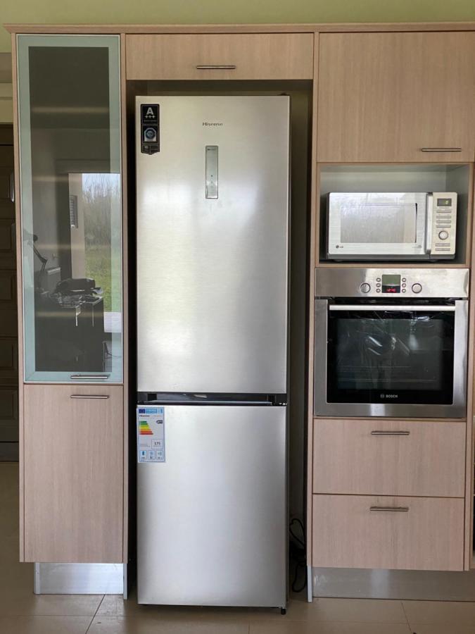 Stellar Beachhouse Gerani  Luaran gambar