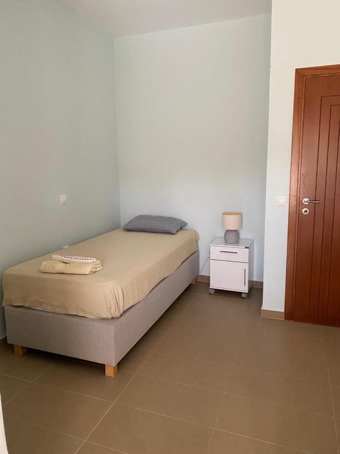Stellar Beachhouse Gerani  Luaran gambar